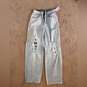 Super high rise baggy jean NWT